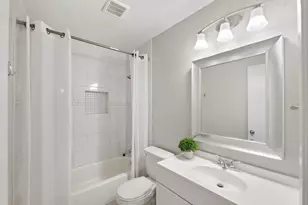 2015 Quail Valley E Dr, Missouri City, TX 77459 - Photo 22