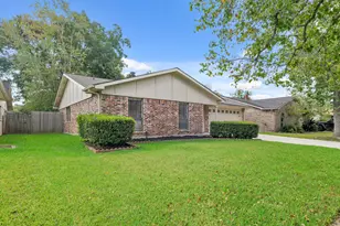 2015 Quail Valley E Dr, Missouri City, TX 77459 - Photo 4