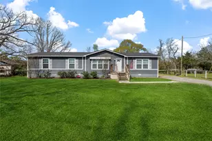 1602 County Rd 301 N, Dayton, TX 77535 - Photo 1