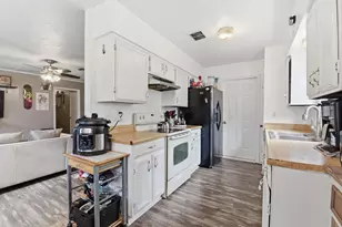 23303 Berry Pine Dr, Spring, TX 77373 - Photo 14