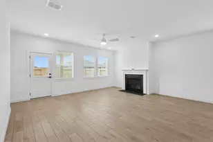 690 Daniels Lk Ln, Dayton, TX 77535 - Photo 14