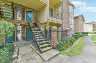 2121 Hepburn St, Houston, TX 77054 - Photo 2
