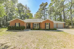 15256 Conroe Dr, Conroe, TX 77384 - Photo 1