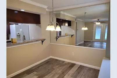 1516 Bay Area Boulevard #S2, Houston, TX 77058 - Photo 4