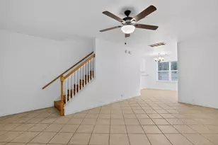 17627 S Summit Canyon Dr, Houston, TX 77095 - Photo 6