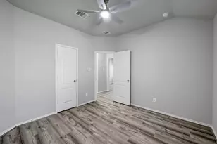 2518 Riverway Dr, Conroe, TX 77304 - Photo 22