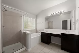 2518 Riverway Dr, Conroe, TX 77304 - Photo 18