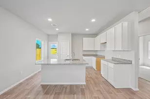 31202 Cass River Ln, Waller, TX 77484 - Photo 6