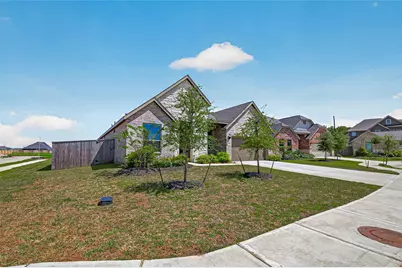 2327 Lily Cove Court, Richmond, TX 77469 - Photo 4