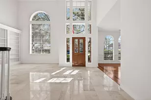 4506 Heatherwilde St, Sugar Land, TX 77479 - Photo 6