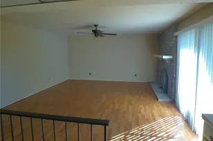 15823 Ironside Hill Dr, Houston, TX 77053 - Photo 4