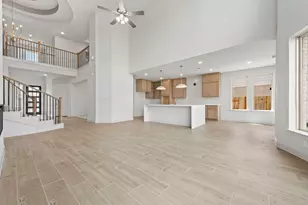 7102 Rustic Frst Dr, Katy, TX 77493 - Photo 4