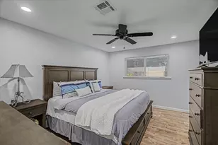 1818 Locksford St, Houston, TX 77008 - Photo 20