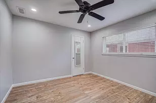 1818 Locksford St, Houston, TX 77008 - Photo 28