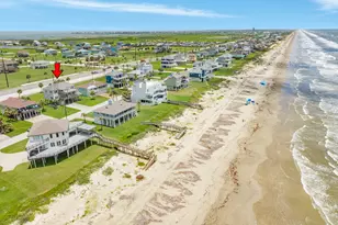 18502 E De Vaca, Galveston, TX 77554 - Photo 4