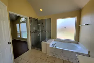 2502 Suncreek Ln, Pearland, TX 77584 - Photo 18