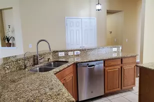 2502 Suncreek Ln, Pearland, TX 77584 - Photo 10