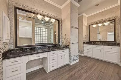 7203 Timberlake Dr, Sugar Land, TX 77479 - Photo 42