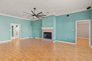 49 N Omega St, La Marque, TX 77568 - Photo 6