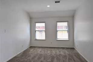 5618 Savannah Woods Ln, Rosharon, TX 77583 - Photo 16