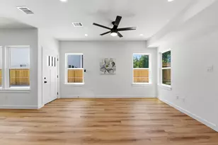 6117 Haight St, Houston, TX 77028 - Photo 8