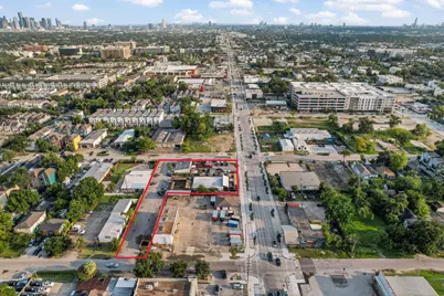 2708 N Shepherd Drive, Houston, TX 77008 - Photo 4