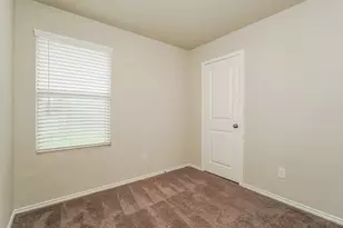 7347 Plata Cir, San Antonio, TX 78244 - Photo 10