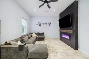 3423 Rawley St, Houston, TX 77020 - Photo 2