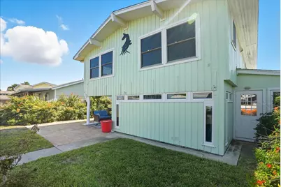 228 Starboard Avenue, Rockport, TX 78382 - Photo 2