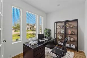 15542 Blue Lake Dr, Mont Belvieu, TX 77523 - Photo 10