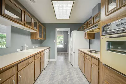 45 Champions Colony E, Houston, TX 77069 - Photo 12