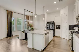 8926 Covenant Pl, Houston, TX 77055 - Photo 8
