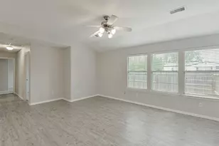 24415 Strong Pine Dr, Huffman, TX 77336 - Photo 6