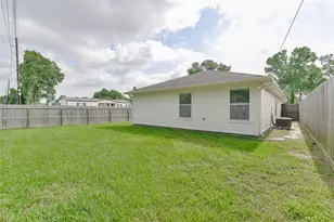 24415 Strong Pine Dr, Huffman, TX 77336 - Photo 26