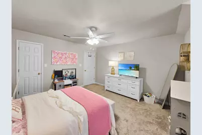 215 W Pineshadows Drive, Sour Lake, TX 77659 - Photo 34