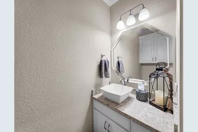 215 W Pineshadows Drive, Sour Lake, TX 77659 - Photo 18