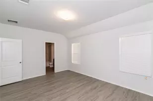1241 Narrow Heights, Conroe, TX 77301 - Photo 6