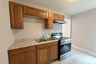 909 Rittenhouse St, Houston, TX 77076 - Photo 4