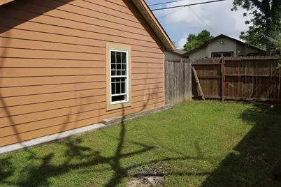 909 Rittenhouse Street, Houston, TX 77076 - Photo 12