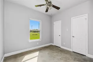 300 Pine St, Forney, TX 75126 - Photo 4