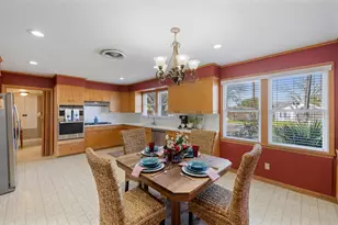 415 N Mechanic St, Weimar, TX 78962 - Photo 10