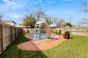 415 N Mechanic St, Weimar, TX 78962 - Photo 30