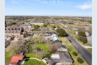 415 N Mechanic Street, Weimar, TX 78962 - Photo 40