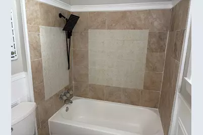 5530 Lakefield Drive, Houston, TX 77033 - Photo 16