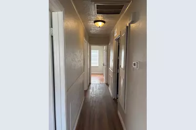 5530 Lakefield Drive, Houston, TX 77033 - Photo 10