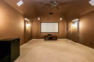17007 Thomastone Ln, Humble, TX 77346 - Photo 18