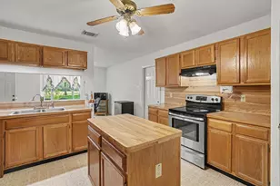 2311 Anders Ln, Kemah, TX 77565 - Photo 16