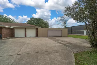 2311 Anders Lane, Kemah, TX 77565 - Photo 4