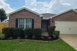 11826 Belle Ct, Pinehurst, TX 77362 - Photo 2
