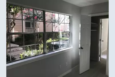 1860 White Oak Drive #207, Houston, TX 77009 - Photo 22
